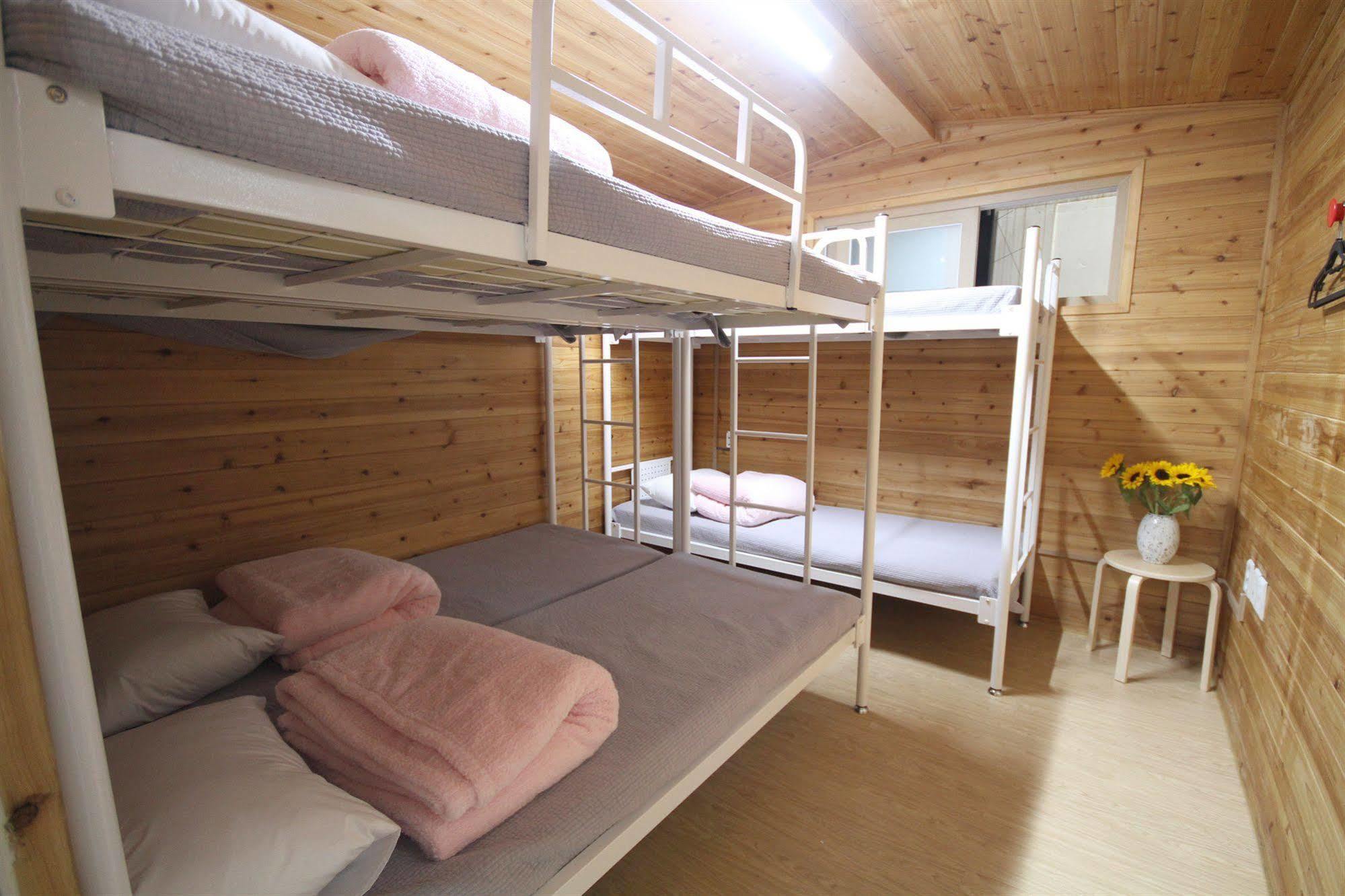 Cheongdam Ladies Guesthouse In Seoul Exterior foto